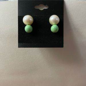 Meg Carter Designs - Pearl & Little Green Stud Earrings